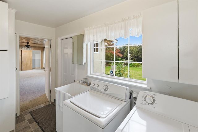 11704 E Nebraska Avenue, Selma, CA 93662