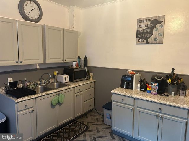 1453 W MAIN ST, West Norriton, PA 19403