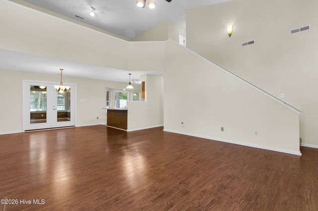 1824 Caracara Drive, New Bern, NC 28560