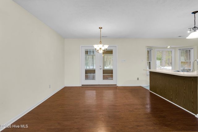 1824 Caracara Drive, New Bern, NC 28560