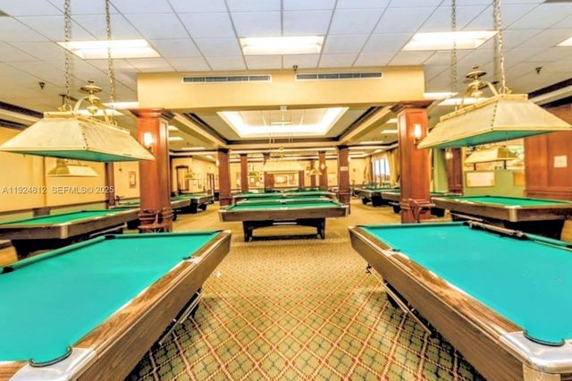 850 SW 133rd Ter 202B, Pembroke Pines, FL 33027