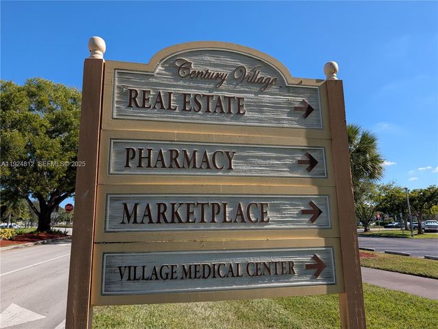 850 SW 133rd Ter 202B, Pembroke Pines, FL 33027