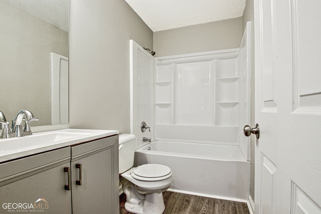 14 Michaels Crossing, Sharpsburg, GA 30277