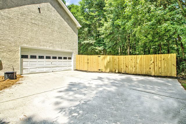 14 Michaels Crossing, Sharpsburg, GA 30277