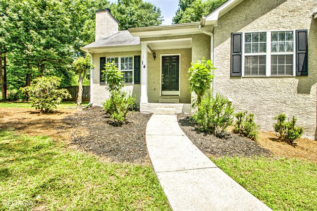 14 Michaels Crossing, Sharpsburg, GA 30277