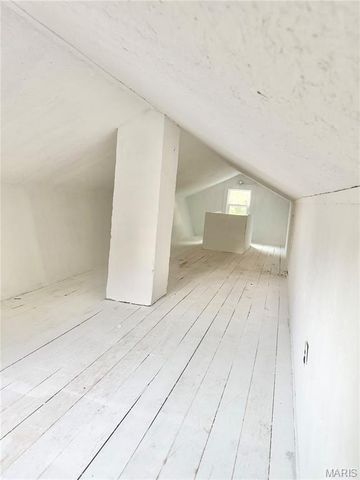 103 N Iron Street, Salem, MO 65560