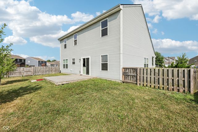 2302 Ashton Lane, Greenwood, IN 46143