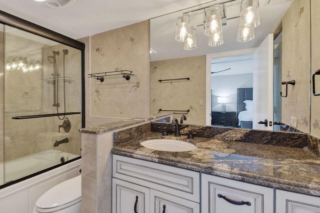 5380 N Ocean Drive 22i, Singer Island, FL 33404