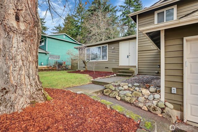 18518 131st Avenue SE, Renton, WA 98058