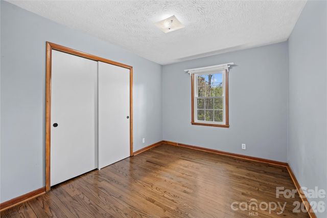 121 Dale Earnhardt Drive, Burnsville, NC 28714