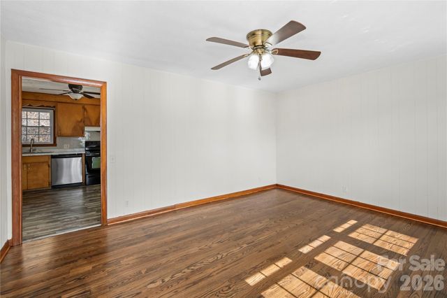 121 Dale Earnhardt Drive, Burnsville, NC 28714