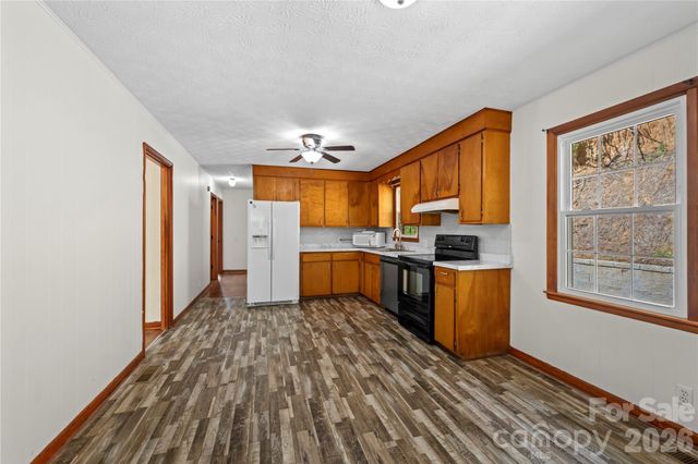 121 Dale Earnhardt Drive, Burnsville, NC 28714