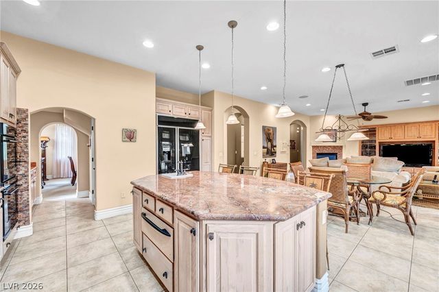 176 Brushton Court, Las Vegas, NV 89138