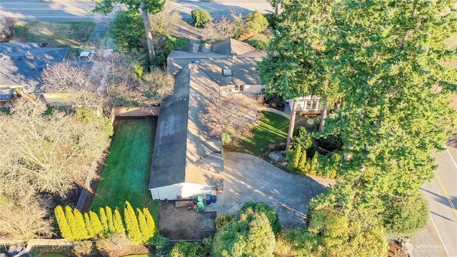 8626 52nd Avenue NE, Marysville, WA 98270