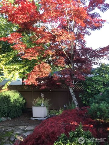 8626 52nd Avenue NE, Marysville, WA 98270