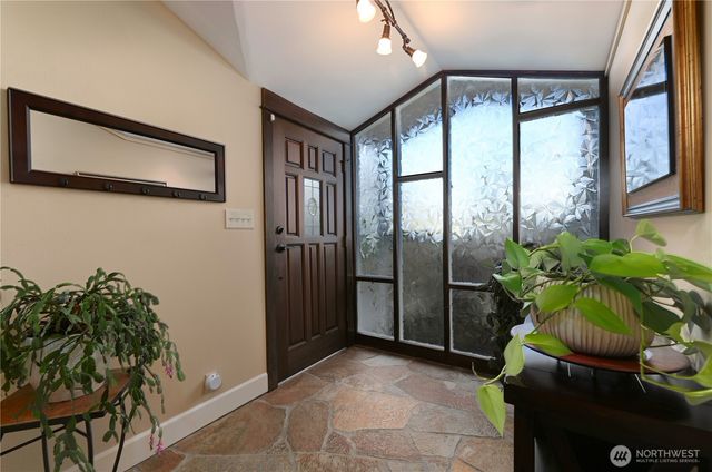 8626 52nd Avenue NE, Marysville, WA 98270