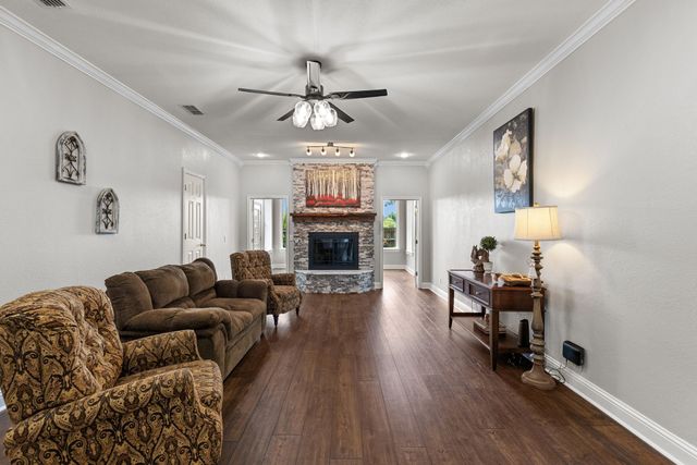 120 Timber Creek Drive, Sulphur Springs, TX 75482