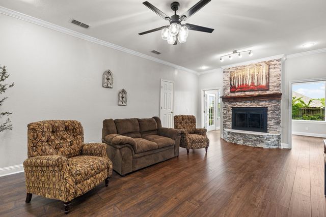 120 Timber Creek Drive, Sulphur Springs, TX 75482