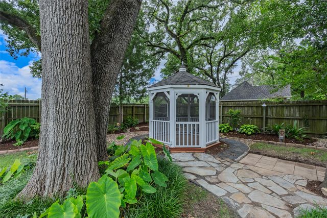120 Timber Creek Drive, Sulphur Springs, TX 75482