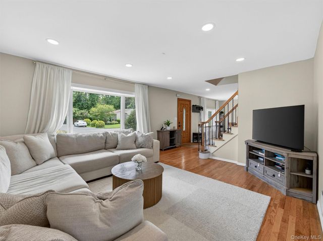 17 Grand Street, New City, NY 10956