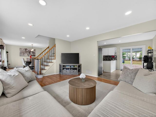 17 Grand Street, New City, NY 10956