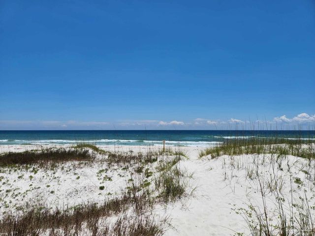708 Via Deluna Dr, Pensacola Beach, FL 32561
