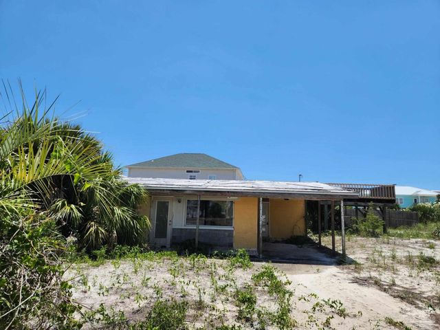 708 Via Deluna Dr, Pensacola Beach, FL 32561