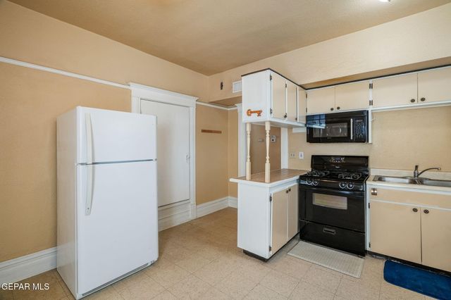 1409 Mundy Dr, B, El Paso, TX 79902