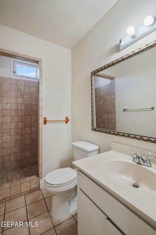 1409 Mundy Dr, B, El Paso, TX 79902