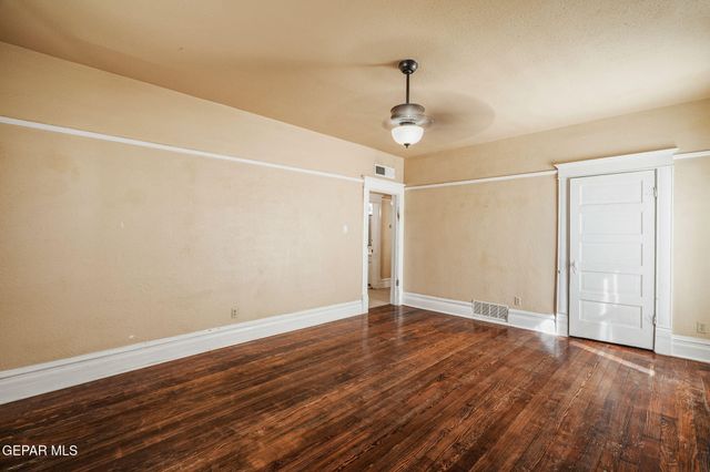 1409 Mundy Dr, B, El Paso, TX 79902