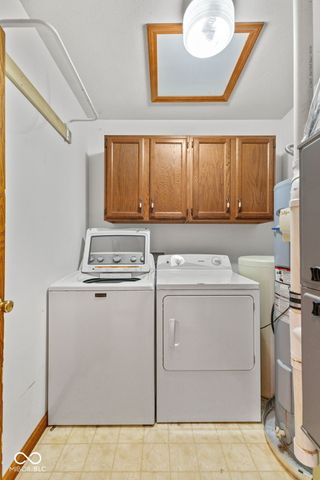 3810 Briar Hill Way, Columbus, IN 47203