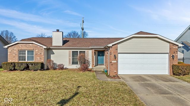 3810 Briar Hill Way, Columbus, IN 47203