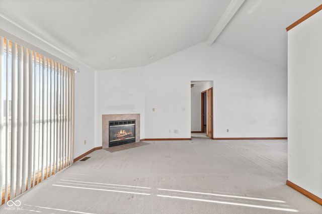 3810 Briar Hill Way, Columbus, IN 47203