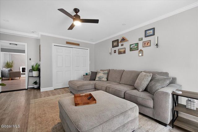 1320 Floral Avenue, Rotterdam, NY 12306