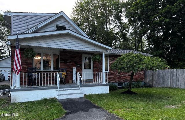 1320 Floral Avenue, Rotterdam, NY 12306