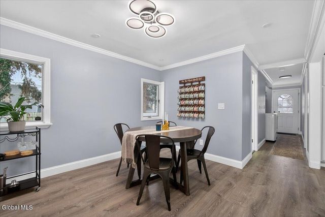 1320 Floral Avenue, Rotterdam, NY 12306