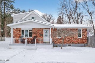 1320 Floral Avenue, Rotterdam, NY 12306