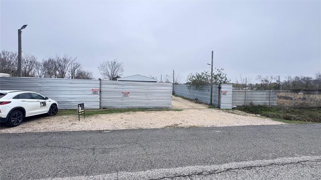 6315 Haight Street, Houston, TX 77028