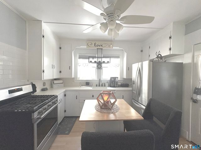 102 Circuit Avenue, Waterbury, CT 06708