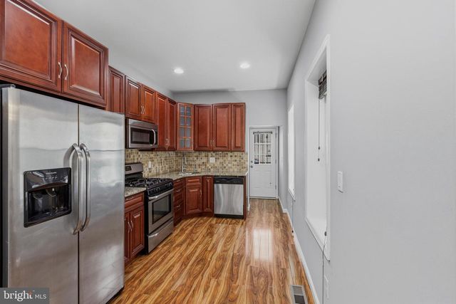1933 CAMBRIDGE ST, Philadelphia, PA 19130