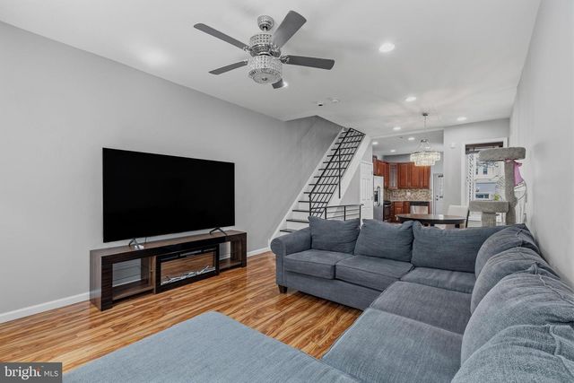1933 CAMBRIDGE ST, Philadelphia, PA 19130