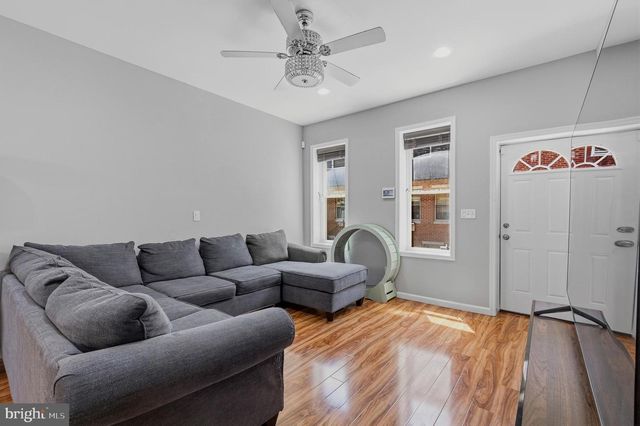 1933 CAMBRIDGE ST, Philadelphia, PA 19130