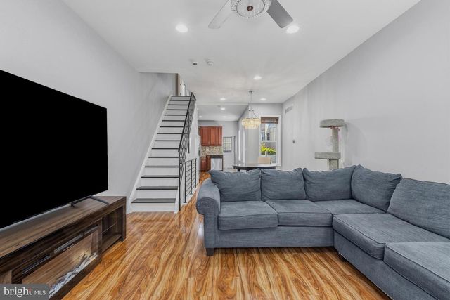 1933 CAMBRIDGE ST, Philadelphia, PA 19130