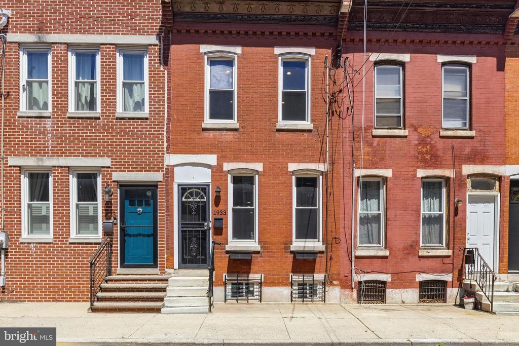 1933 CAMBRIDGE ST, Philadelphia, PA 19130