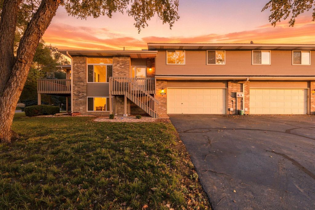 14334 Heywood Avenue, Apple Valley, MN 55124 — exterior