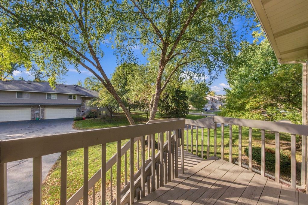 14334 Heywood Avenue, Apple Valley, MN 55124 — photo 3