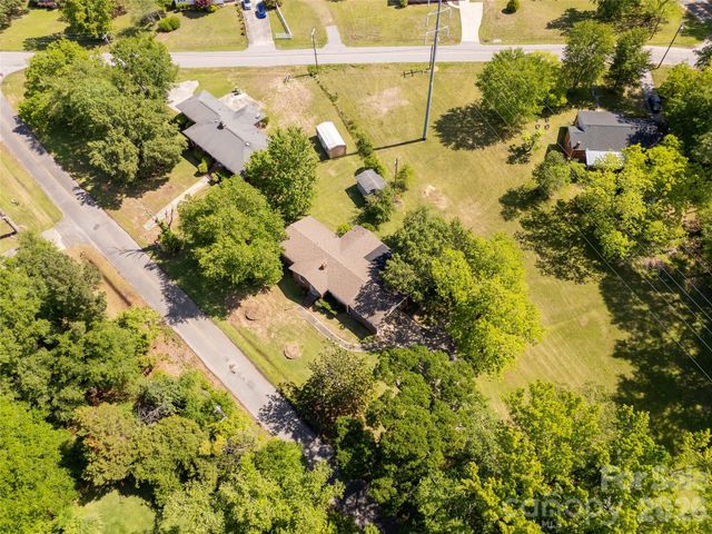 503 N Jackson Road, Lancaster, SC 29720