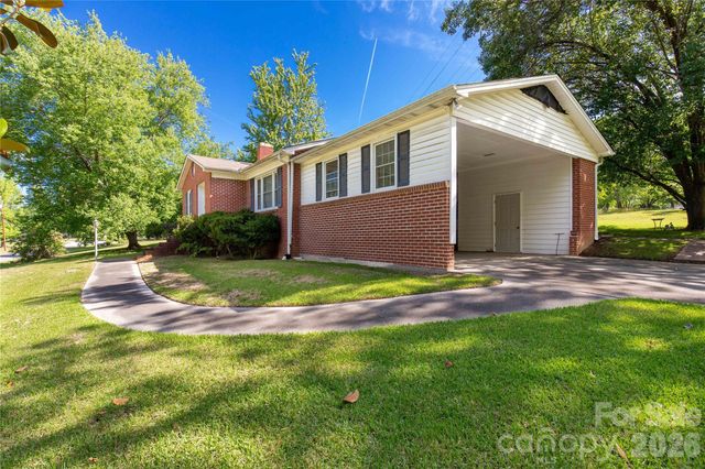 503 N Jackson Road, Lancaster, SC 29720