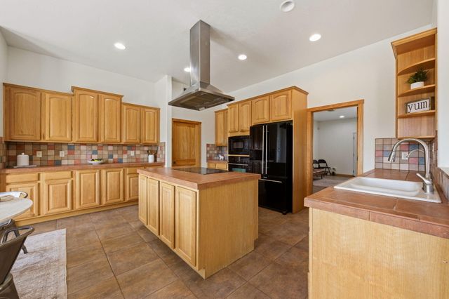 957 Camino Sin Pasada, Corrales, NM 87048