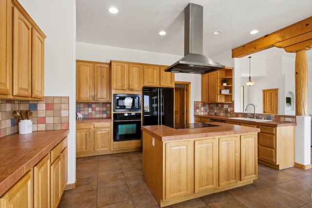 957 Camino Sin Pasada, Corrales, NM 87048